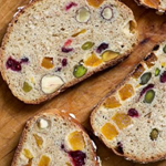 БОСКО – лучшие традиции здорового хлеба. Более 25 видов: с фруктами, орехами, цельными злаками и другими полезными добавками.