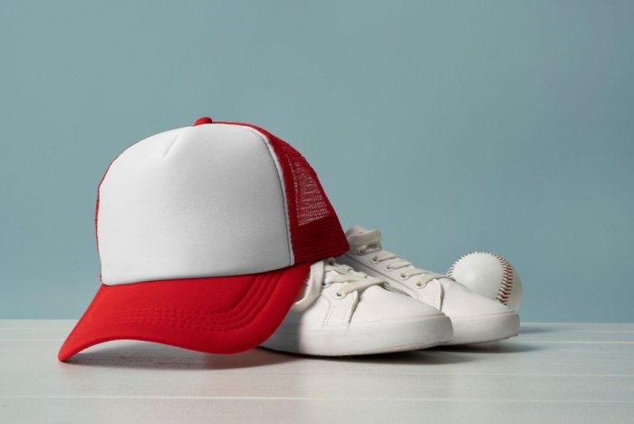 HATSANDCAPS